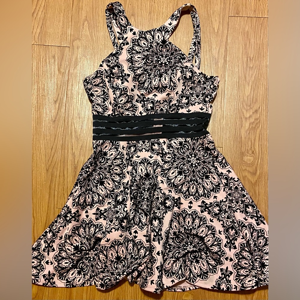 Juniors' Illusion-Waist Flare Dress Blush Colored